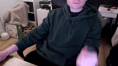 Vaslo online show from April 2026 04:59:02 PM