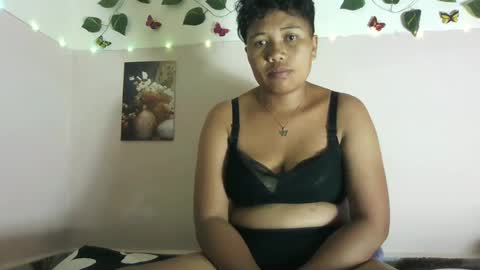 Snapshot of vayannah chatting on June 2026 06:21:02 PM Vayannah online show from June 2026 06:21:02 PM
