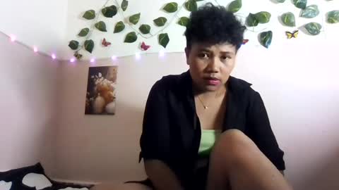 Vayannah online show from July 2026 07:10:01 PM