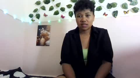 Vayannah online show from July 2026 07:26:01 AM