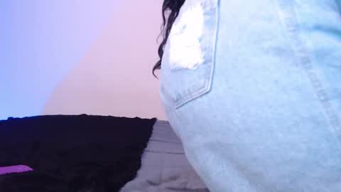 Vayolett Bass online show from January 2025 08:43:02 PM