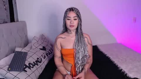 Vayolett Bass online show from March 2025 03:08:01 AM