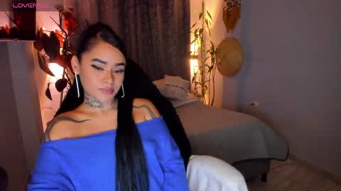 Vayolett Bass online show from July 2026 09:49:02 AM