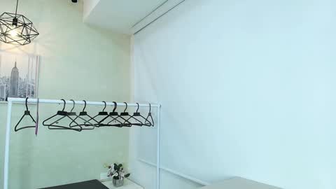 Victoria online show from September 2025 01:11:01 PM