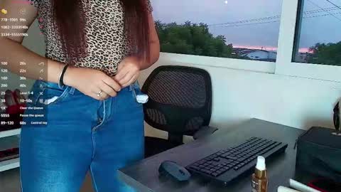 Victoria online show from October 2025 11:07:02 AM