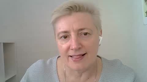 vea_motty online show from February 2026 10:45:02 AM