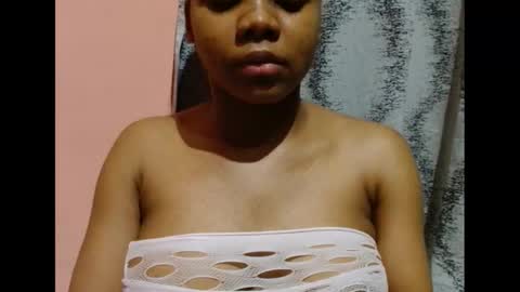 Snapshot of vee62 chatting on January 2026 12:12:02 AM vee62 online show from January 2026 12:12:02 AM