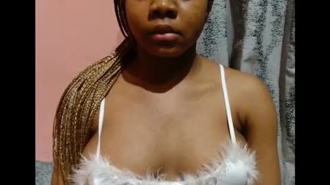 Snapshot of vee62 chatting on February 2026 12:26:01 AM vee62 online show from February 2026 12:26:01 AM