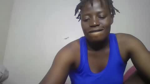 Snapshot of vee_tommy chatting on February 2025 05:04:02 PM Vee tommy online show from February 2025 05:04:02 PM