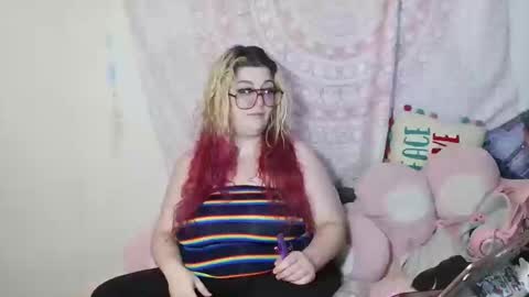 Veronica Lehane online show from June 2026 05:07:01 PM