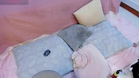 Vee Simons online show from December 2024 11:58:02 PM