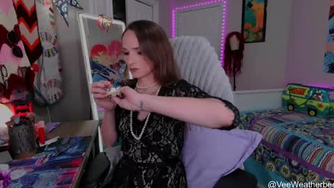 Violet Weatherbee online show from May 2026 12:18:01 AM