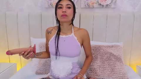 Mia brando online show from July 2026 08:04:02 PM