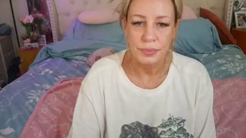 Vegas Dani online show from July 2026 10:06:02 PM