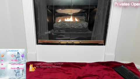 vegas_romance online show from December 2024 04:20:02 AM