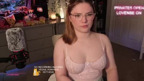 vegas_romance online show from May 2026 03:25:02 AM