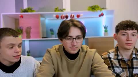 Snapshot of veldi_to chatting on January 2026 06:18:01 AM veldi_to online show from January 2026 06:18:01 AM