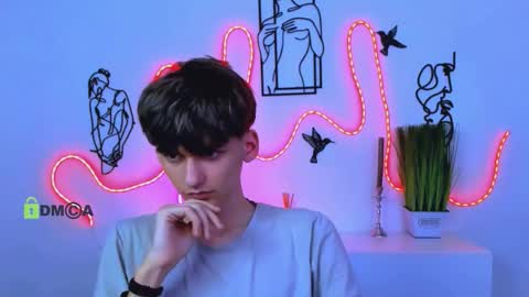 Snapshot of veldi_to chatting on January 2026 07:11:01 PM veldi_to online show from January 2026 07:11:01 PM