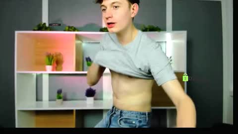 Snapshot of veldi_to chatting on February 2026 02:53:01 AM veldi_to online show from February 2026 02:53:01 AM