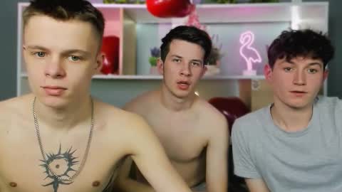 Snapshot of veldi_to chatting on February 2026 07:29:01 PM veldi_to online show from February 2026 07:29:01 PM