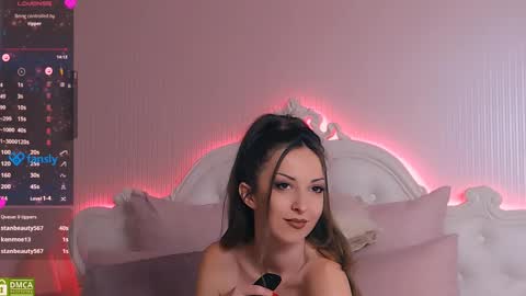 Velery online show from February 2025 03:40:01 PM