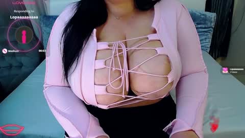 Snapshot of velerywow chatting on January 2025 05:33:01 PM VeleryWOW online show from January 2025 05:33:01 PM