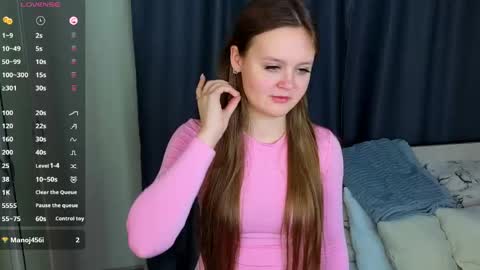 Snapshot of veliapascanik chatting on April 2026 01:54:01 AM veliapascanik online show from April 2026 01:54:01 AM