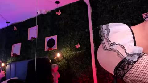 Snapshot of velissia_gh chatting on October 2025 08:14:02 PM velissia online show from October 2025 08:14:02 PM