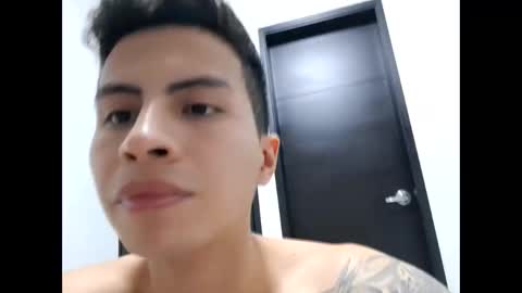 velk_hot1 online show from January 2025 01:56:02 AM