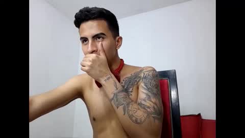 velk_hot1 online show from March 2025 12:17:02 AM