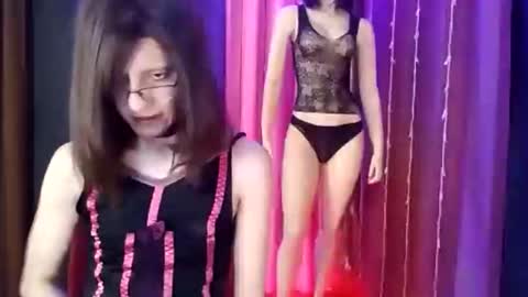 Vell Sye online show from November 2025 06:24:02 PM