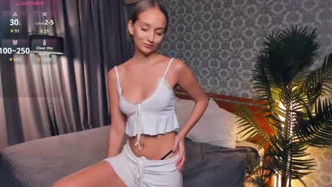 Eva online show from November 2025 11:24:01 AM