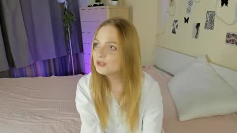 Hi im Hannah online show from June 2026 09:17:01 PM