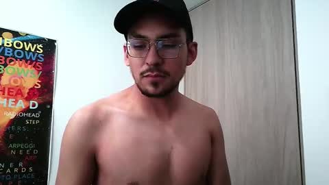 veluvb online show from November 2025 08:22:02 PM