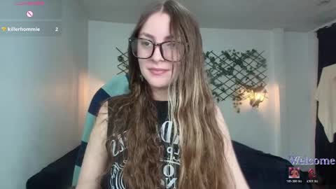 Sophi  online show from April 2026 12:08:01 AM