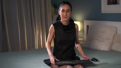 velvet_blush online show from May 2026 01:06:01 PM