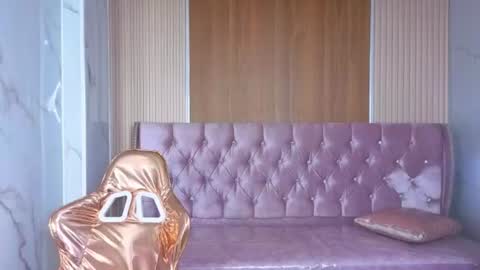 velvet_celeste_b online show from June 2026 12:32:02 AM