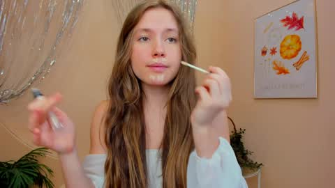 Snapshot of velvet_cherry chatting on December 2024 11:20:02 PM velvet_cherry online show from December 2024 11:20:02 PM