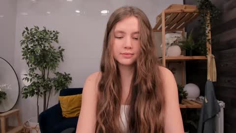 Snapshot of velvet_cherry chatting on February 2025 04:36:02 PM velvet_cherry online show from February 2025 04:36:02 PM