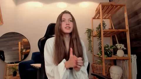 Snapshot of velvet_cherry chatting on October 2025 04:18:01 PM velvet_cherry online show from October 2025 04:18:01 PM