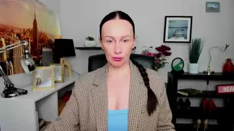 Snapshot of velvet_jasmine chatting on September 2025 05:31:01 AM Jasmine online show from September 2025 05:31:01 AM