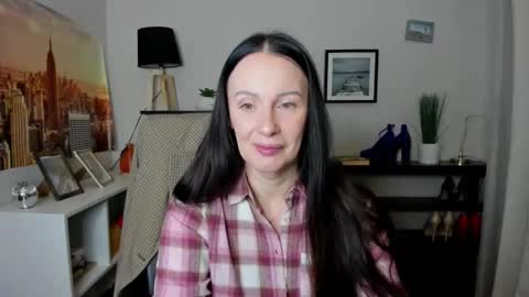 Jasmine online show from February 2026 06:39:02 AM