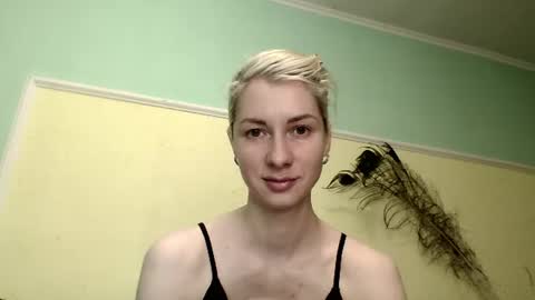 Velvet Pearl online show from July 2026 10:24:01 AM