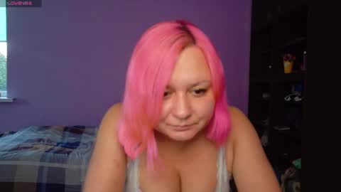 Snapshot of velvet_rosse chatting on July 2026 04:33:01 PM Velvet Rosse online show from July 2026 04:33:01 PM