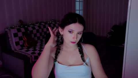 Violet online show from May 2026 12:45:02 PM