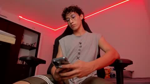 juansito online show from October 2025 04:32:02 AM