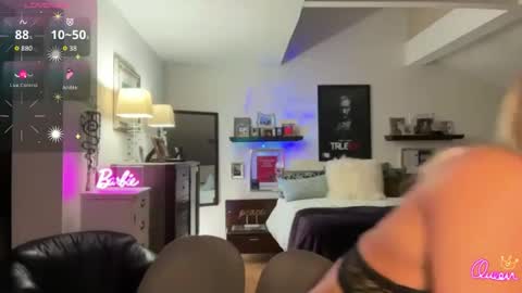 VelvetBarbie online show from May 2026 05:43:02 PM