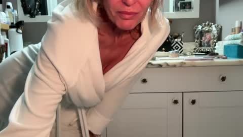 VelvetBarbie online show from July 2026 06:37:01 PM