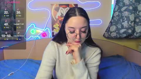 Snapshot of velvetgloww chatting on February 2026 02:21:02 AM Violetta online show from February 2026 02:21:02 AM