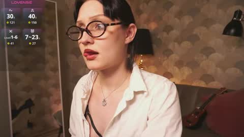 Lily online show from May 2026 09:09:01 PM